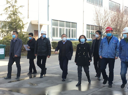 【陜重有限】市國資委巡視員許一雙一行檢查、指導(dǎo)陜重公司疫情防控工作